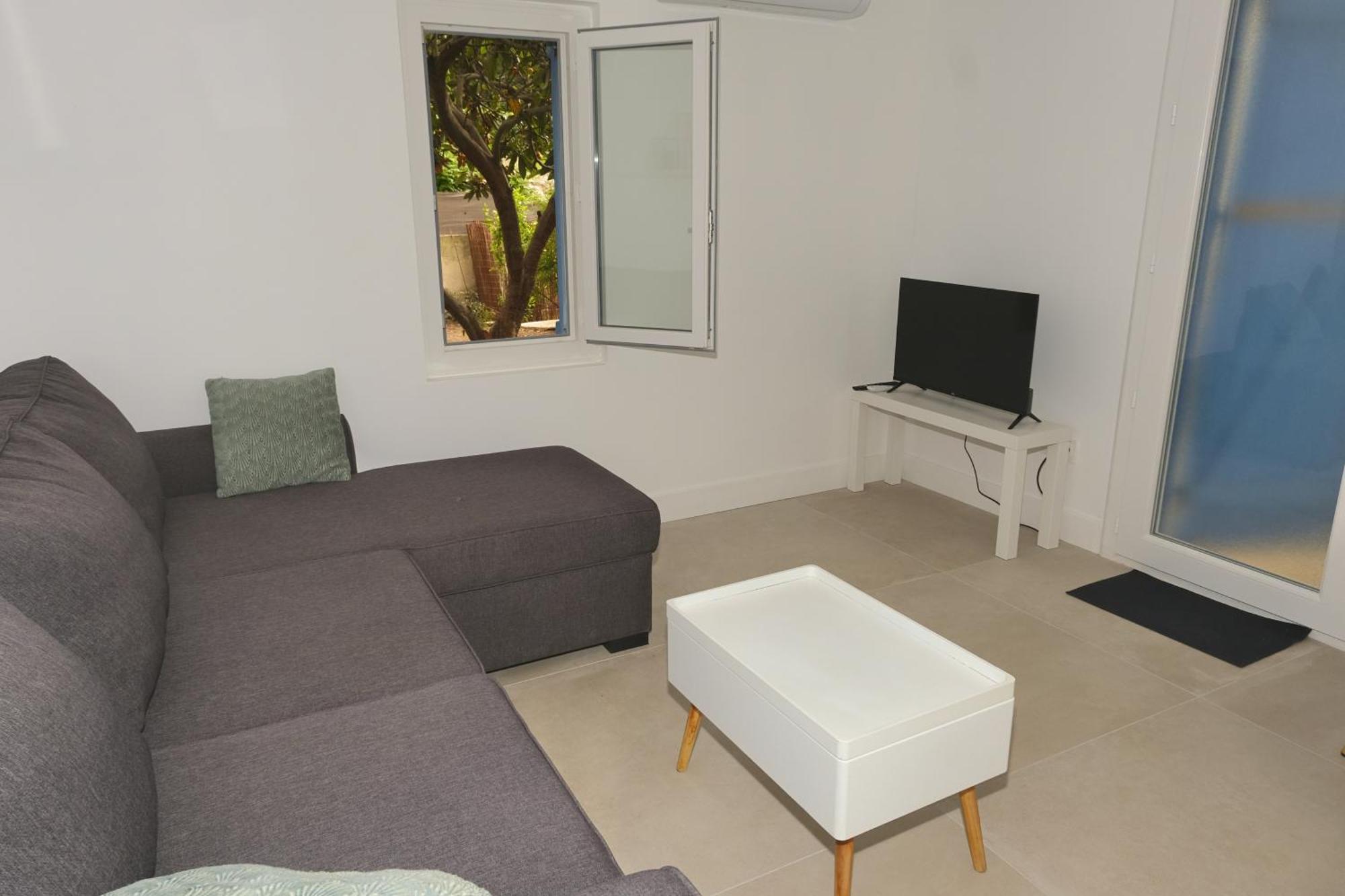 Studio Independant Avec Jardin Bouc-Bel-Air Exterior photo